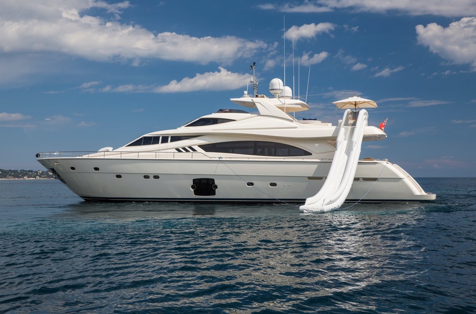 Ferretti Porthos Sans Abri