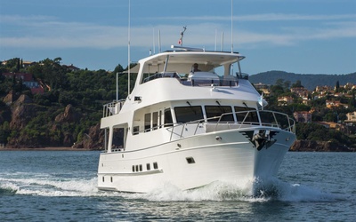 Outer Reef  640 Azure MY