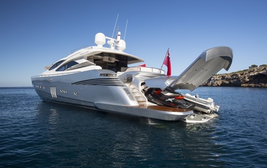 Pershing Tiger Lily of London