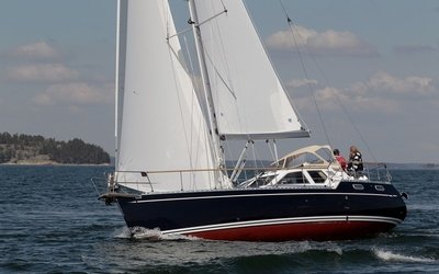 Nauticat  37