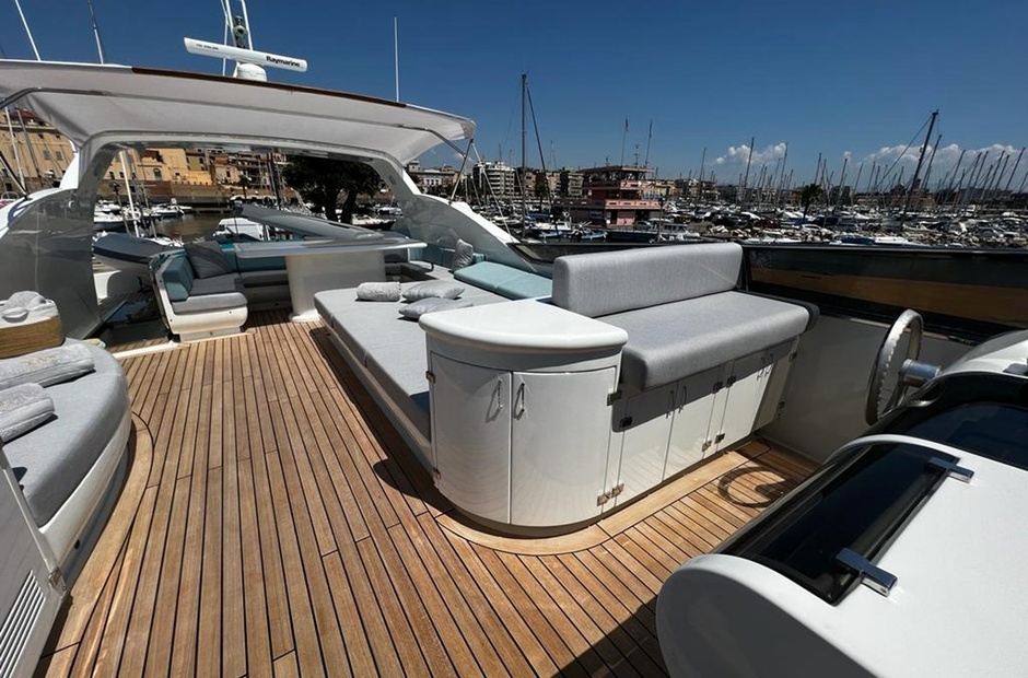 Antago Yachts Dea One