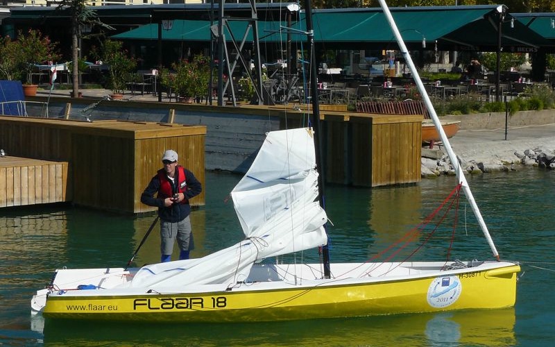 Flaar 18