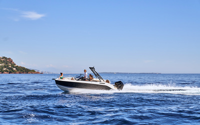 Quicksilver Activ 675 Bowrider