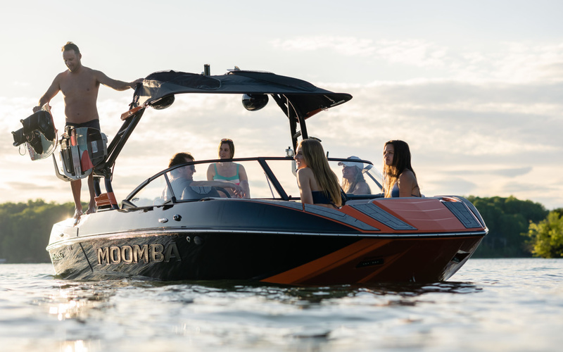 Moomba Mondo
