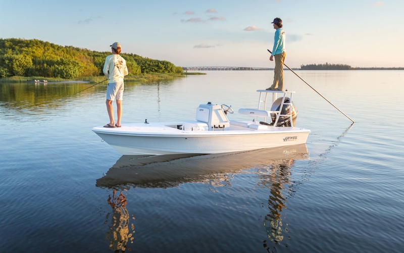 Hewes Redfisher 16