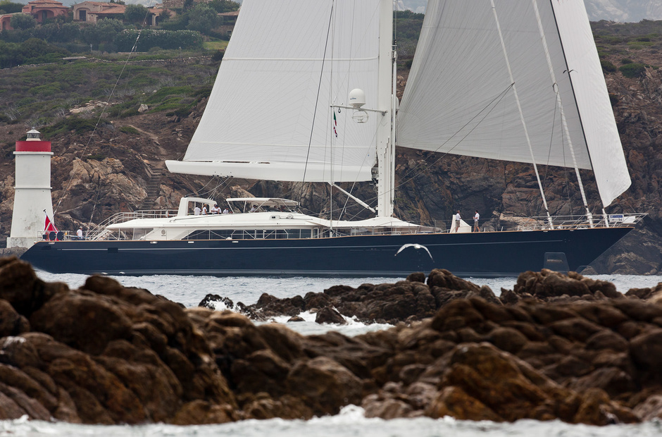 Perini Navi Bayesian