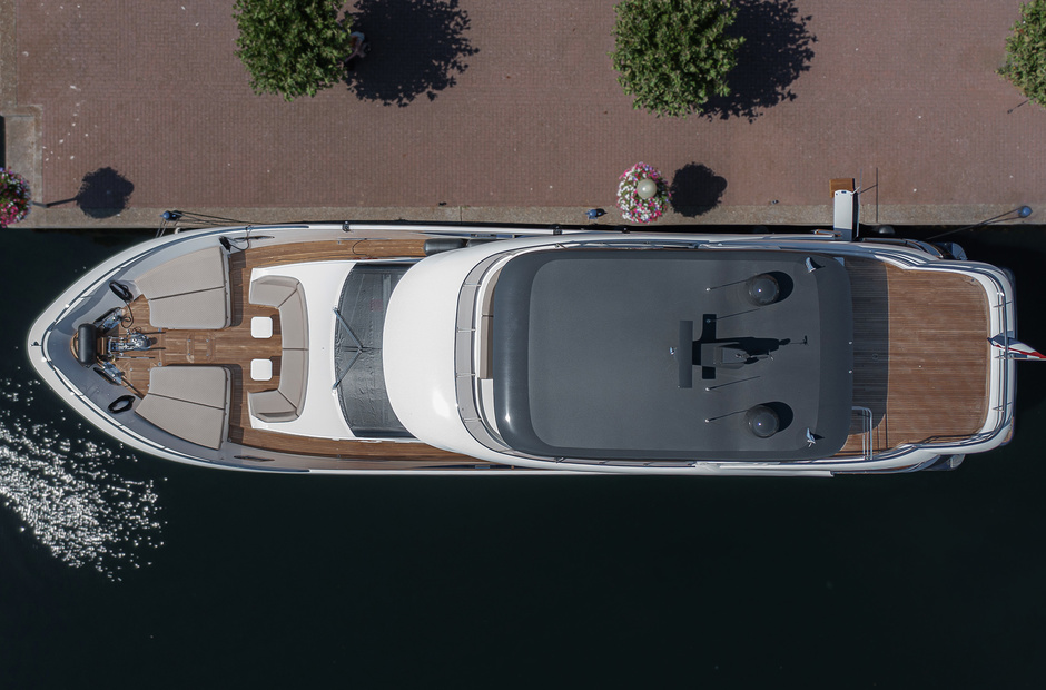 Van der Valk Dutch Falcon