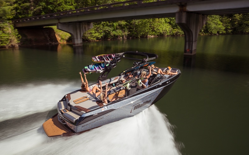 Malibu Wakesetter 23 LSV