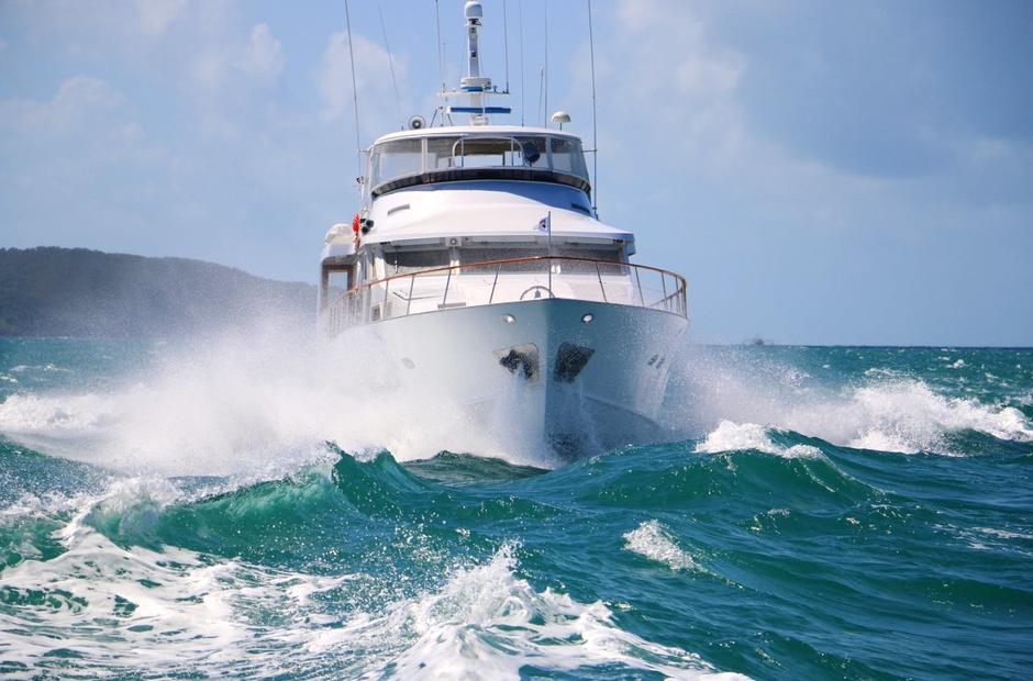 Lloyds Ships Australia Bahama