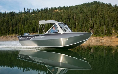 Duckworth 16 Advantage Outboard