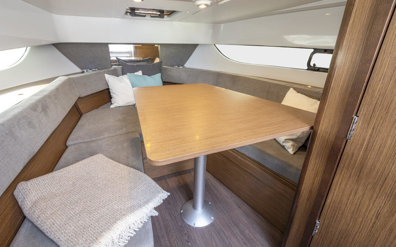 Beneteau Flyer 9 Sundeck