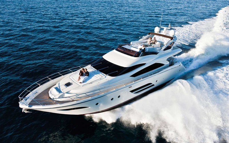 Dominator 720