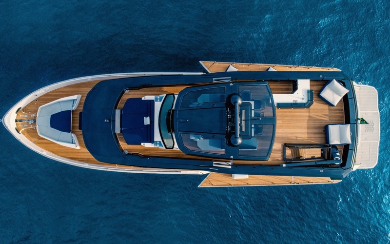 Okean 80´FLY