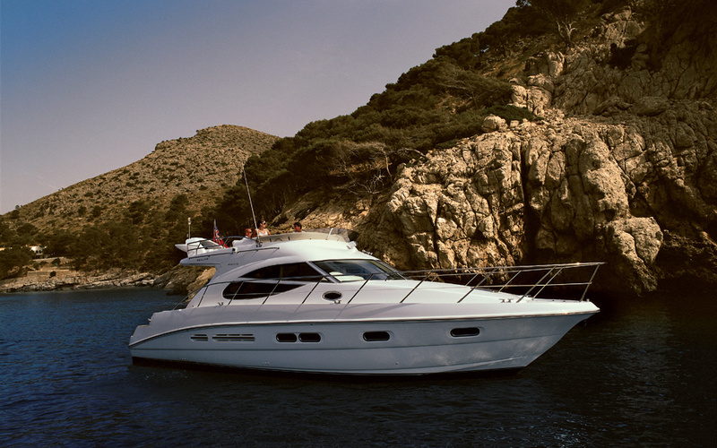 Sealine F42/5