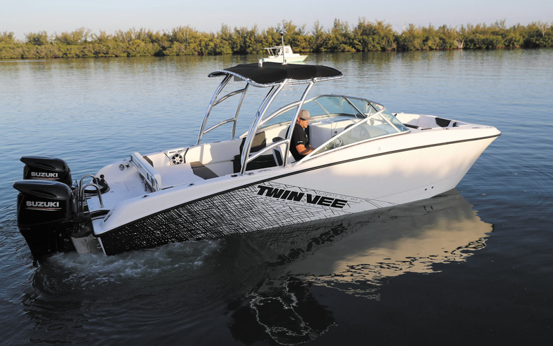 Twin Vee 240 Dual Console SE-X