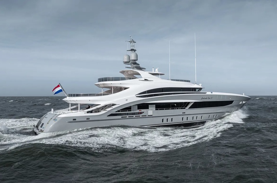 Heesen Cinderella Noel IV