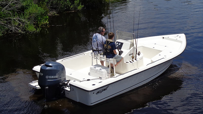 BullsBay 2200