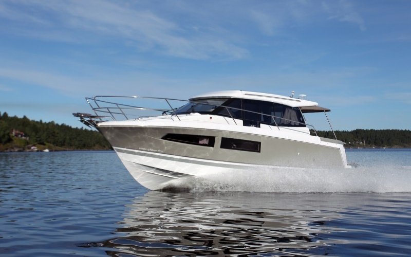 Jeanneau NC 9