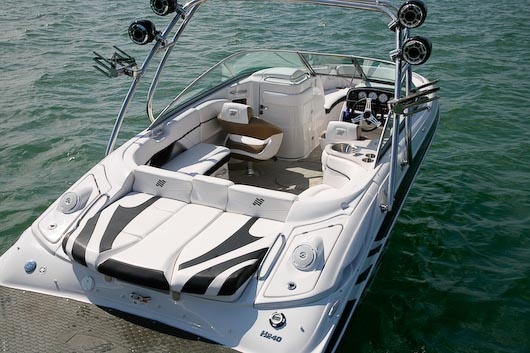 Four Winns H240