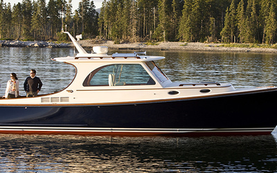 Hinckley Picnic Boat 37 S