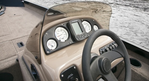 Crestliner TC 18