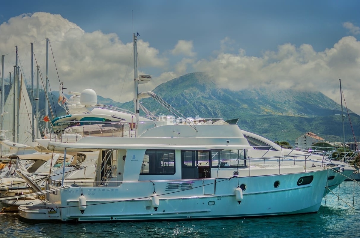Beneteau Swift Trawler 44 (2018)