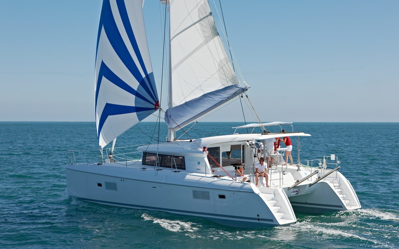 Lagoon 421