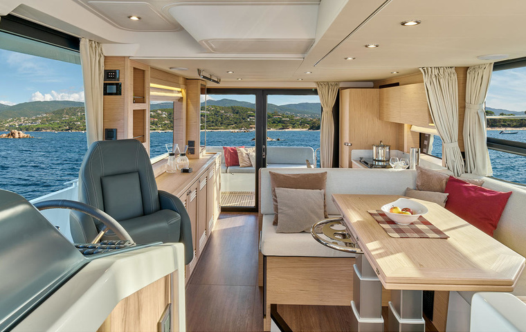 Beneteau Swift Trawler 48 (2023)