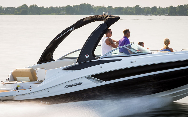 Cruisers Yachts 298 Bow Rider