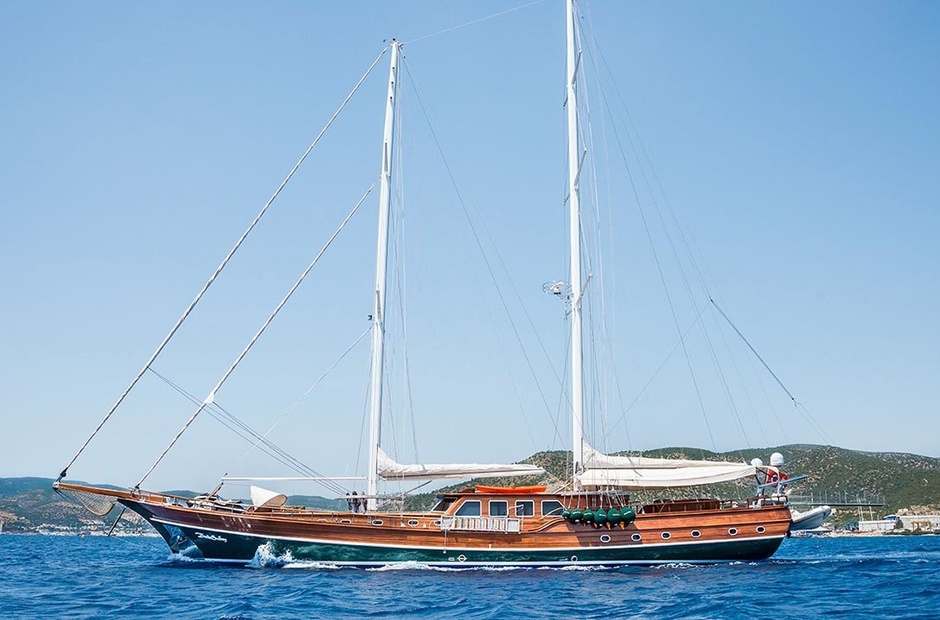 Custom Boats Bedia Sultan