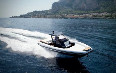 Renier R11 EFB
