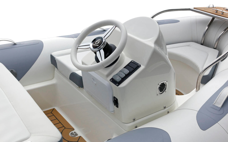 Zodiac Yachtline 340