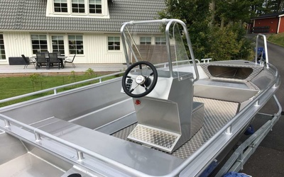Tuna boats 425 СС AL