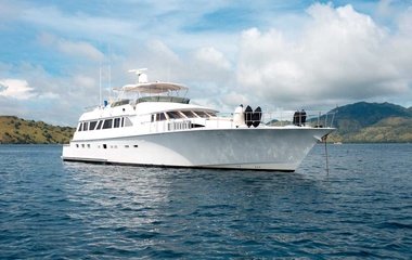 CL Yachts Pixel
