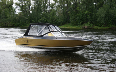 Volzhanka 53 Bowrider