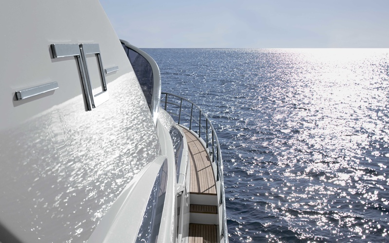 Azimut Brazilian 70