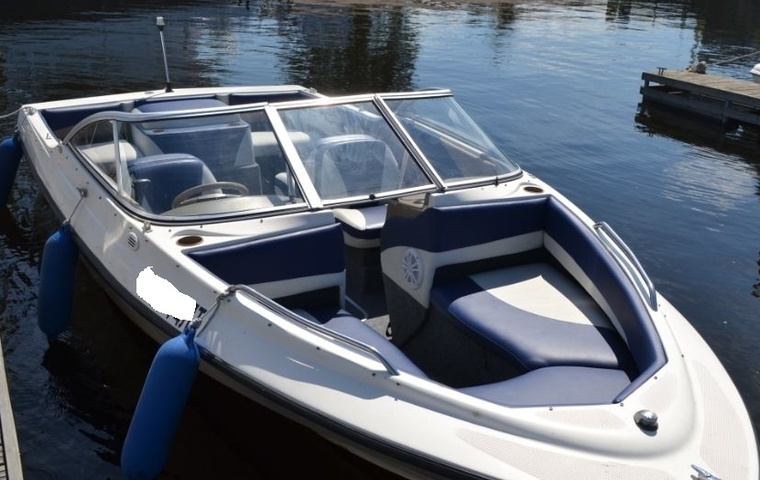 Bayliner 195 Bowrider (2005)