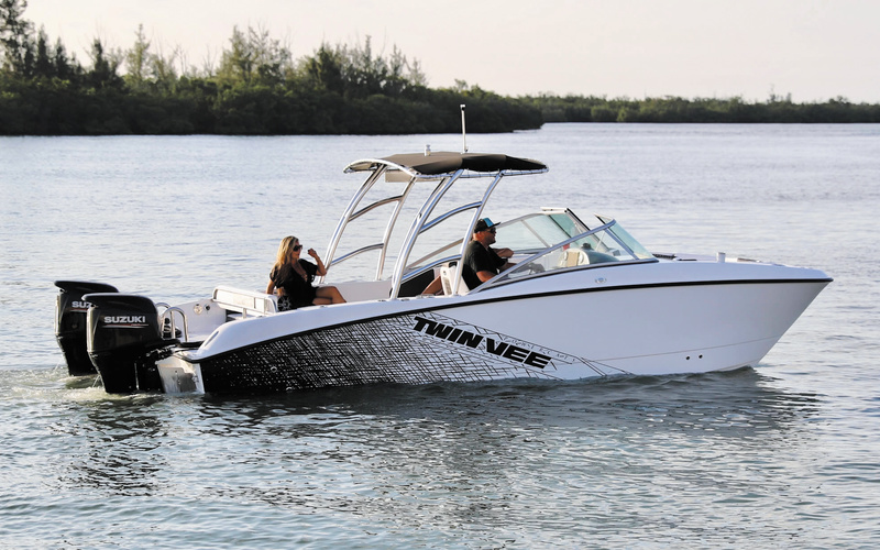 Twin Vee 240 Dual Console SE-X
