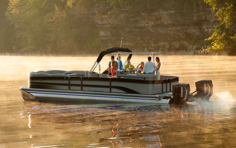 Premier Pontoons Grand Entertainer