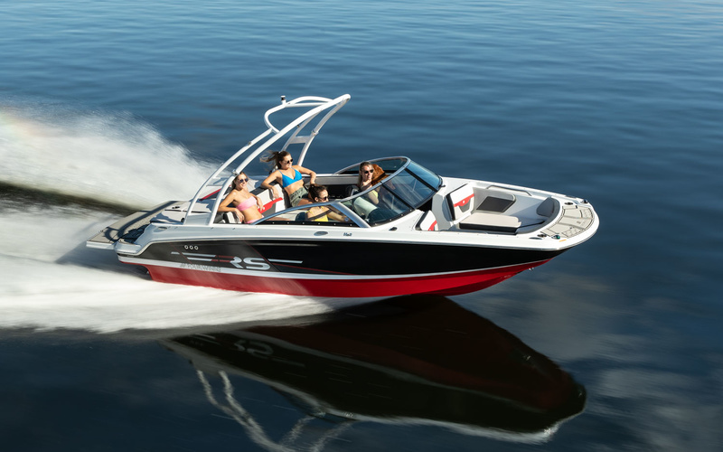 Four Winns HD2 RS Surf