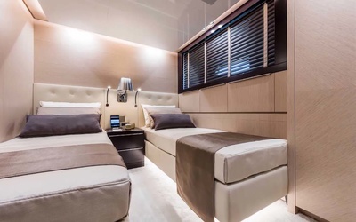 Novurania Catamaran  28