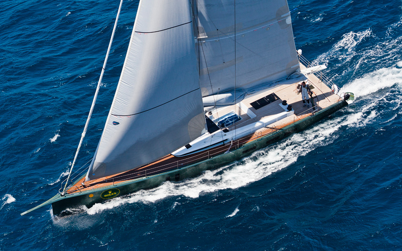 Maxi Dolphin Nacira 67