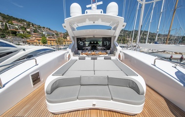 Mangusta Yalla