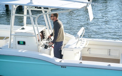 Buddy Davis 28 Center Console
