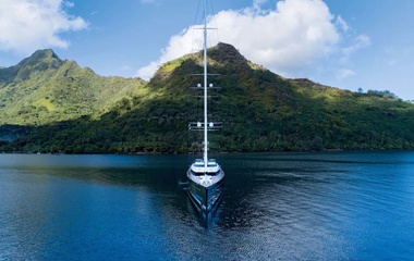 Royal Huisman Ravenger