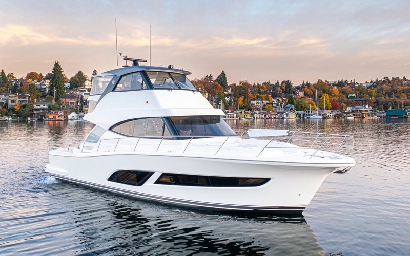 Riviera 50 Sports Motor Yacht
