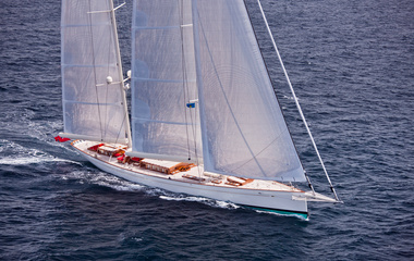 Royal Huisman  Kamaxitha