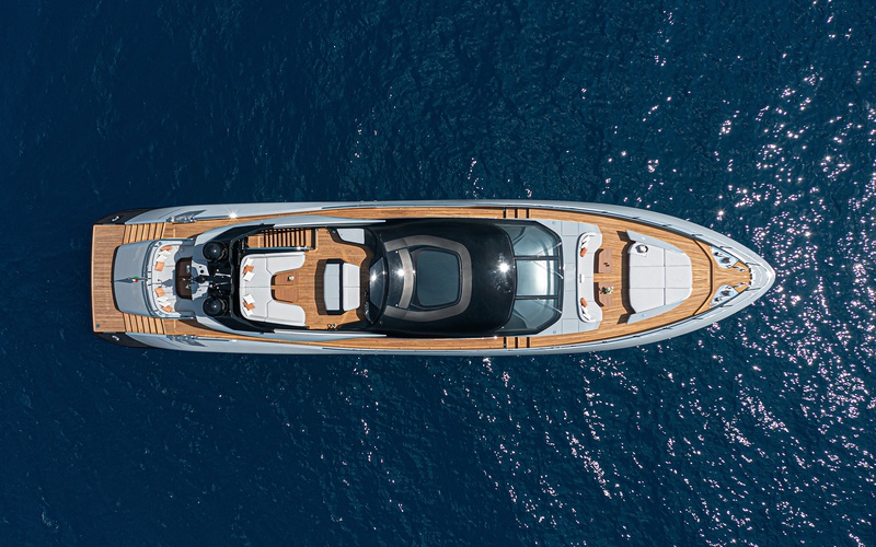 Mangusta 104 REV