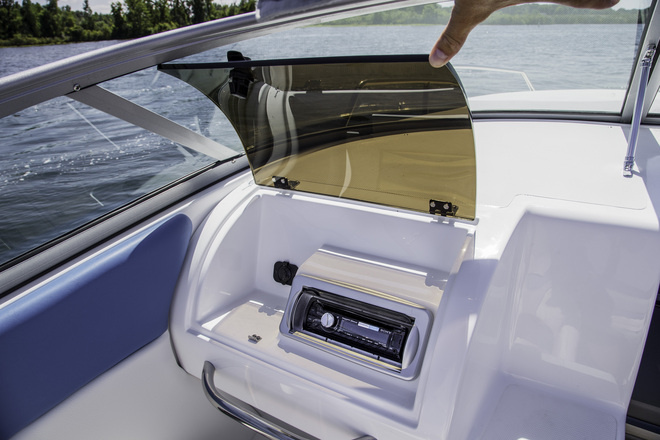 Rinker Captiva 236 CC