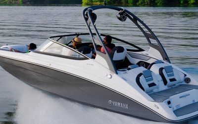 Yamaha 212SD